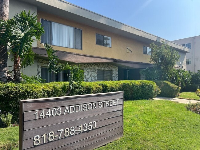 Building Photo - Addison Apartments