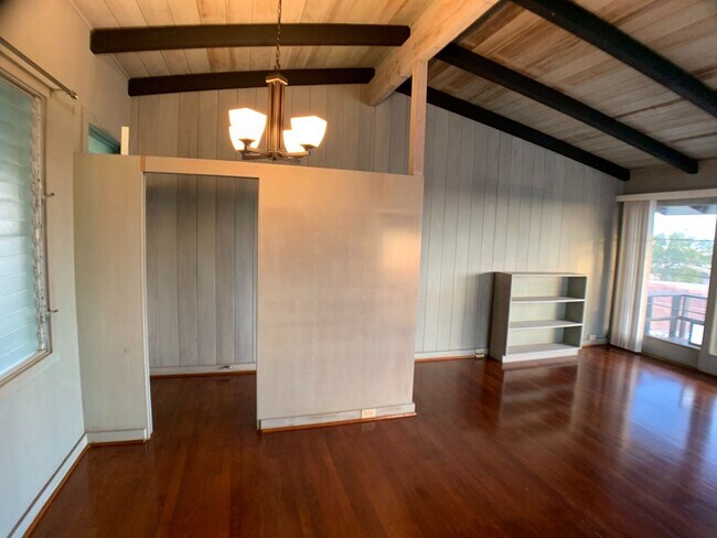 Foto del edificio - Moanalua Gardens (Honolulu) - Great Location - 3 bedroom home