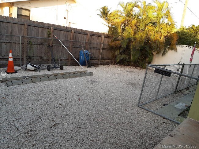 Foto del edificio - 1710 SW 98th Ave