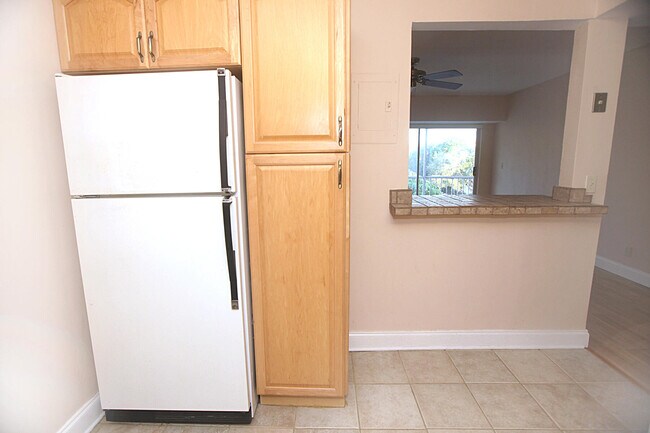 Foto del edificio - 632 NW 13th St