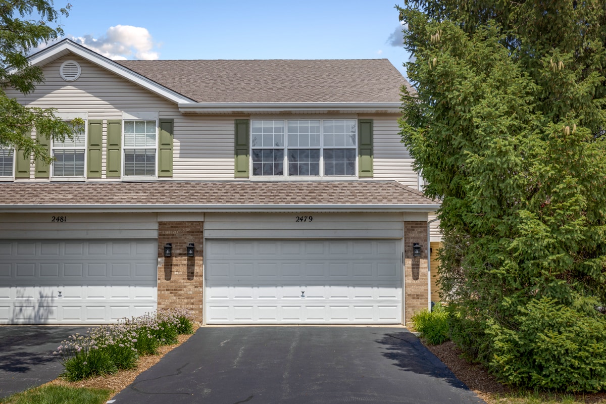Foto principal - 2479 Stoughton Cir