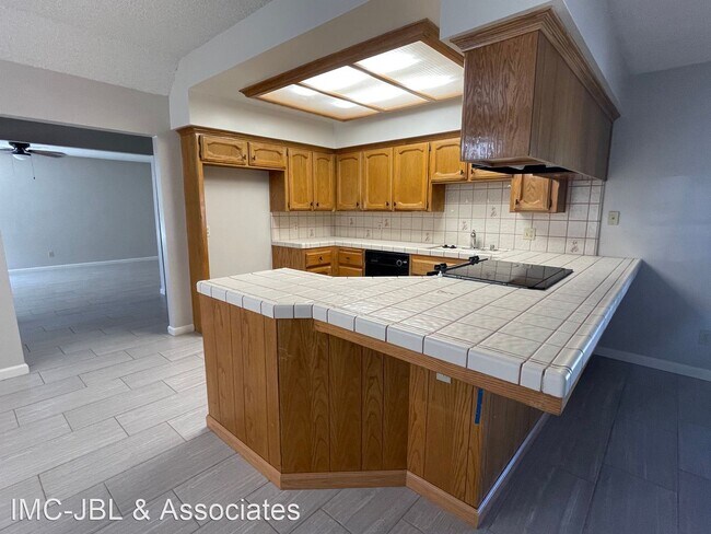 Building Photo - 3 br, 2 bath House - 9709 Irene Ave.