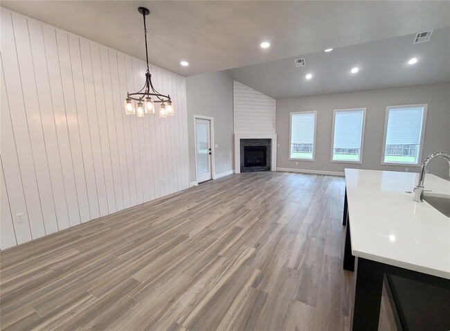 Foto del edificio - 6313 NW 157th St