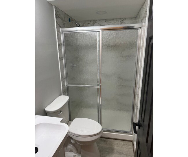 Foto del edificio - 716 E 23rd St