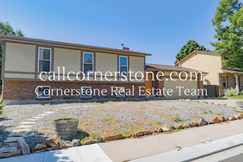 Foto principal - 237 Saddlemountain Rd
