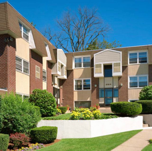 Foto del edificio - Hillside Terrace Apartments