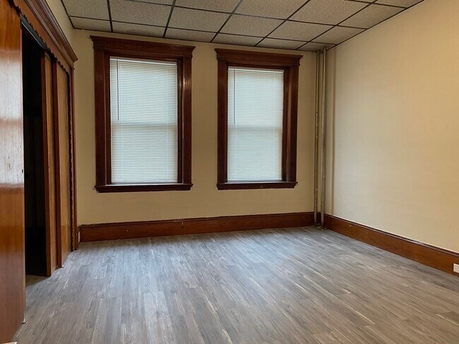 Building Photo - 25 Eutaw St