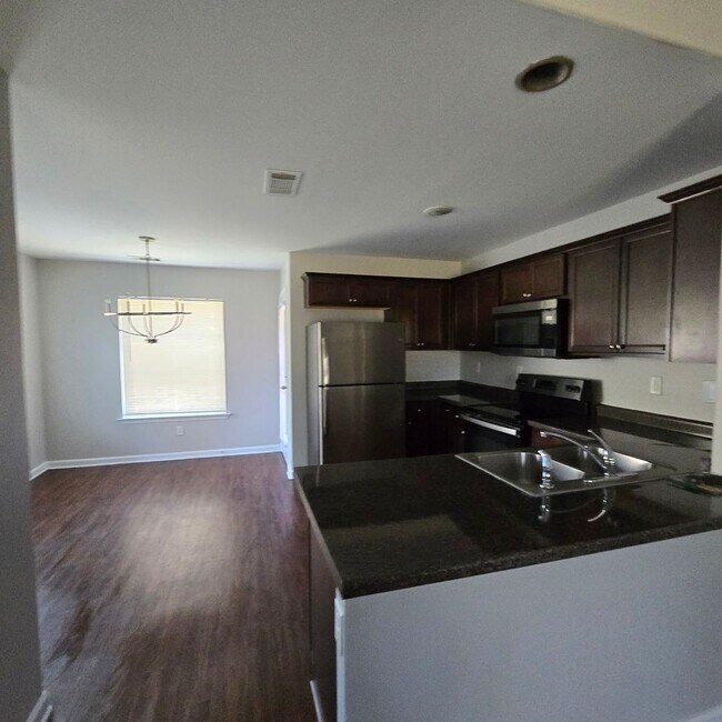 Foto del edificio - Two-Story Beauty in Olive Branch with Comp...