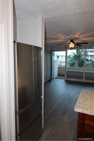 Building Photo - 1710 Makiki St