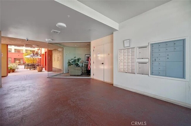 Photo - 2742 Cabrillo Ave Apartment