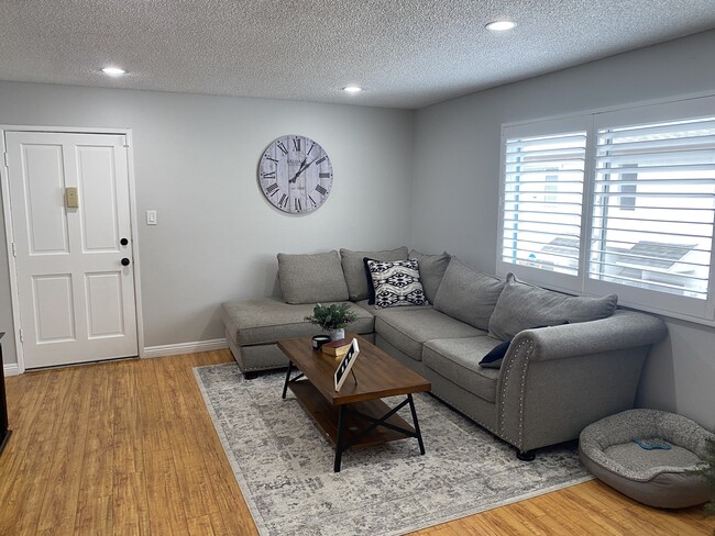 Living Room - Plantation Shutters - 18555 Collins St