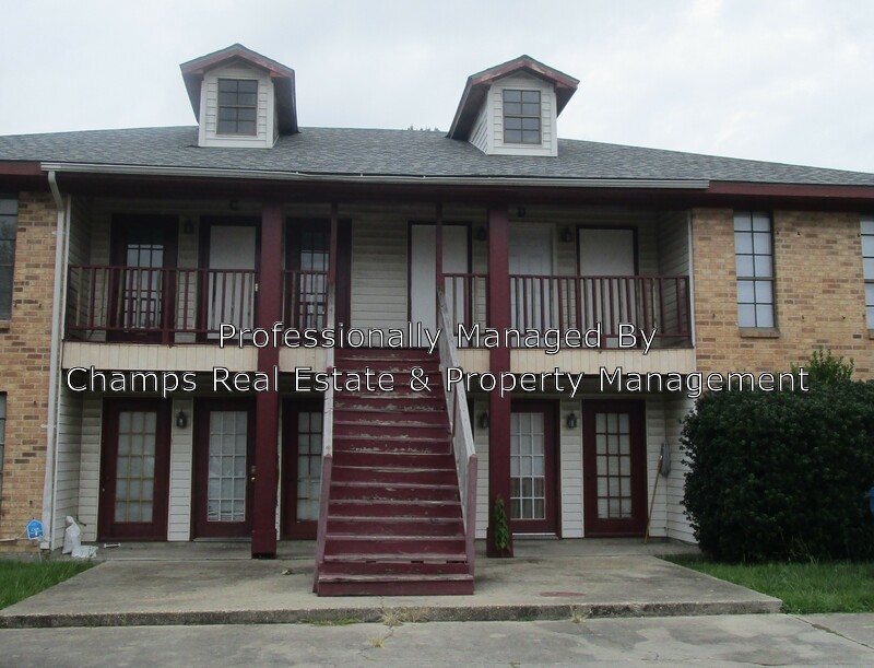 Foto principal - 204 Cantal Dr