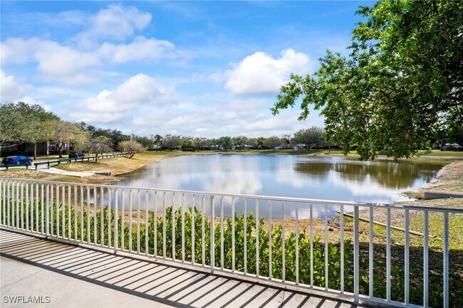 Foto del edificio - 12249 Londonderry Ln