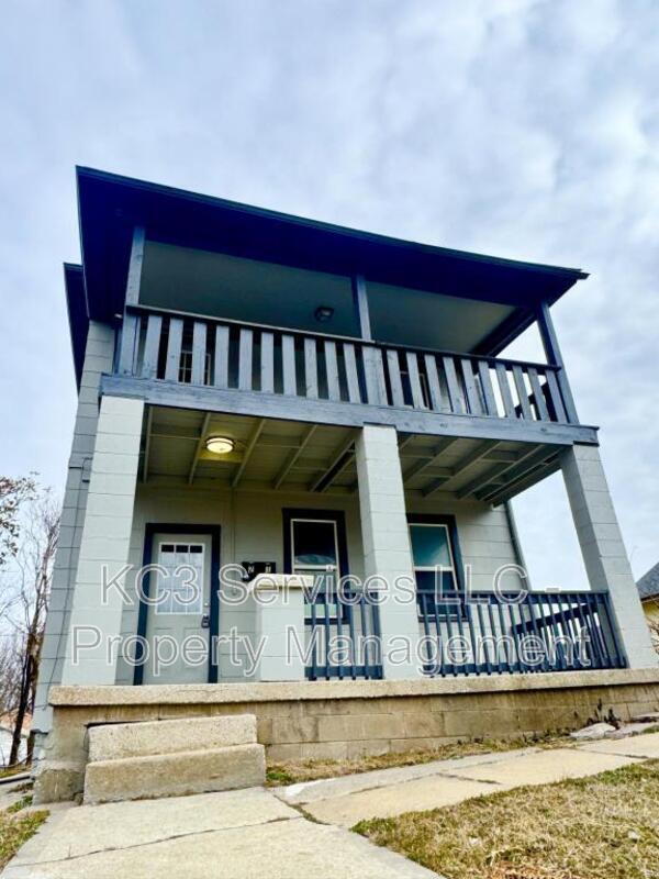 Foto del edificio - 129 Brooklyn Ave