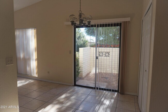 Building Photo - 5265 Desert Shadows Dr