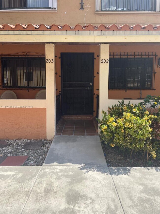 Foto del edificio - 2765 W 61st Pl