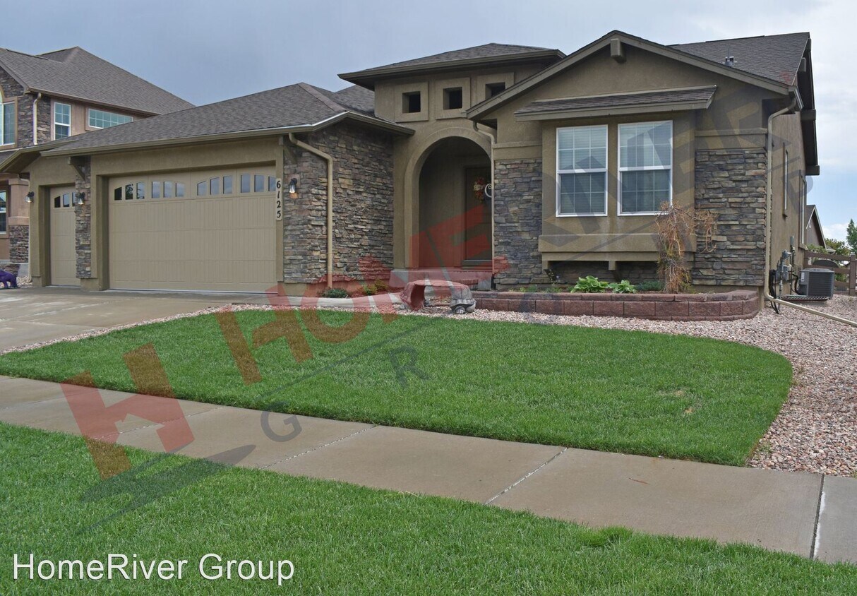 Foto principal - 4 br, 3.5 bath House - 6125 Leon Young Drive