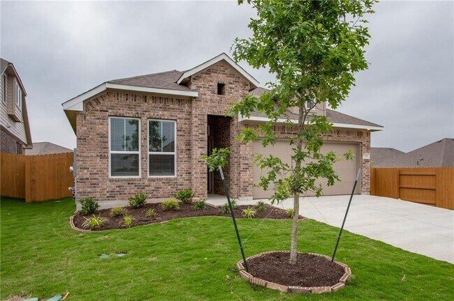 Building Photo - 813 Bridle Creek Dr