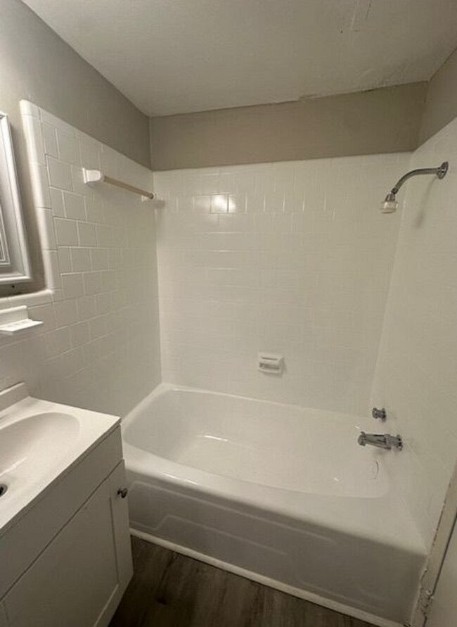 Photo - Riverside Apartment