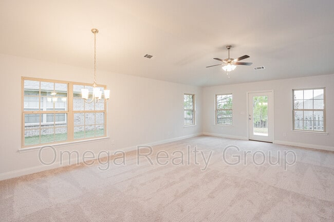 Building Photo - 372 Ivy Hills Cir