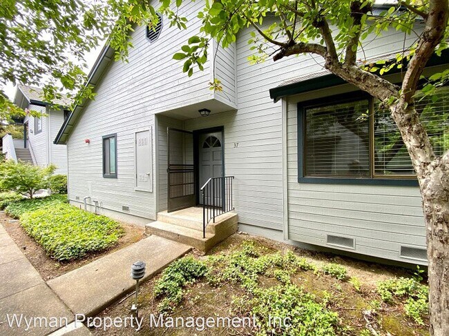 Building Photo - 1 br, 1 bath House - 37 Village Parkway