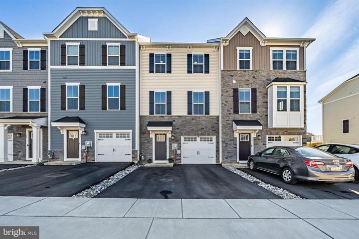 Foto principal - 74 Glory Maple Ln
