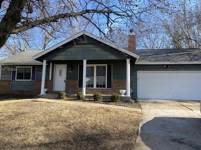Foto del edificio - 2041 Monks Hollow Dr