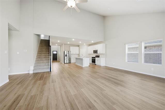 Building Photo - 610 River Rdg Dr