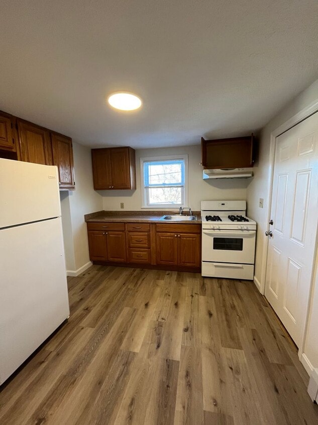 Foto principal - 253 Stackpole St