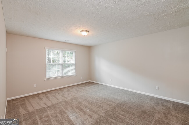 Foto del edificio - 5616 Hammond Dr NW