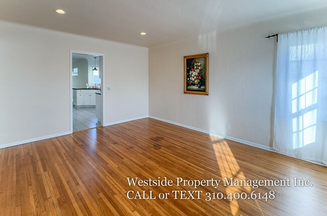 Foto del edificio - Charming Westside 2+2 Highly  Desirable Ma...