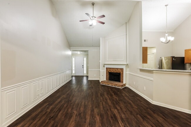 Building Photo - 7065 Springgrove Ct