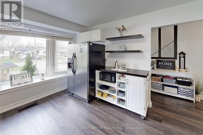 Photo du bâtiment - 77 Glovers Rd