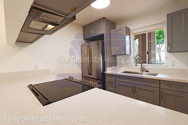 Building Photo - 2 br, 1 bath House - 94-523 Lumiaina Stree...