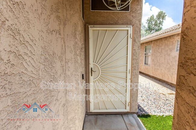 Foto del edificio - 3118 E Kristal Way