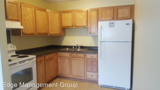 Foto del edificio - 1637 Carriage Hill Dr
