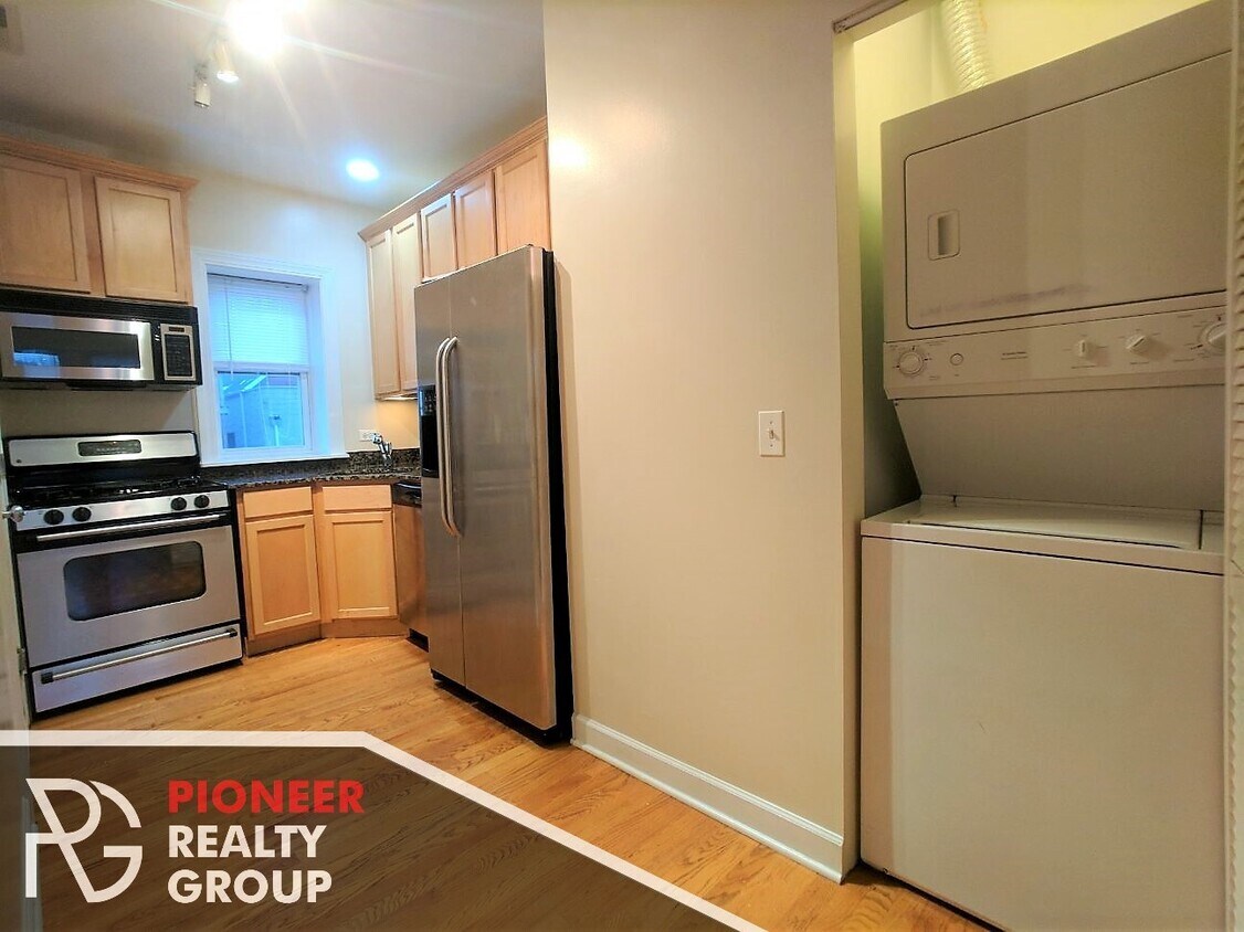 Foto principal - 3254 N Clifton Ave