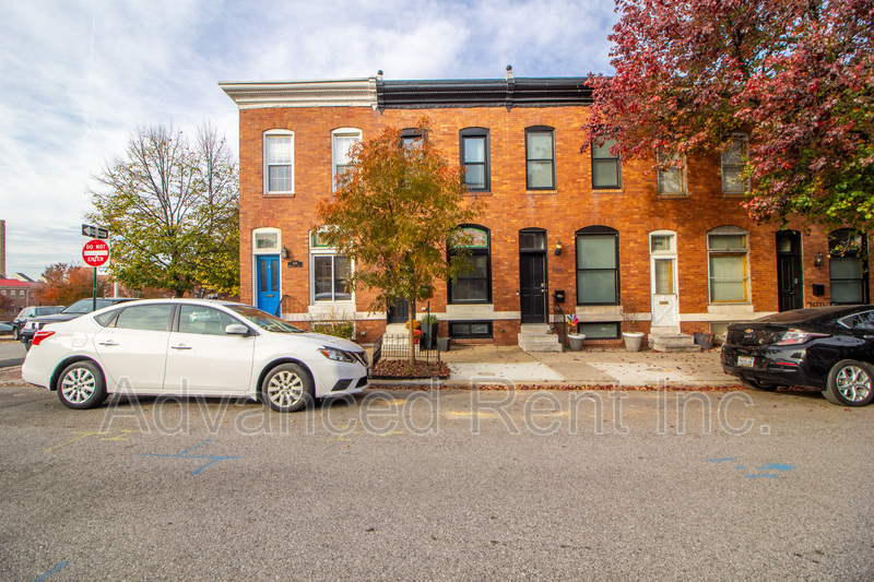 Foto principal - 646 S Streeper St