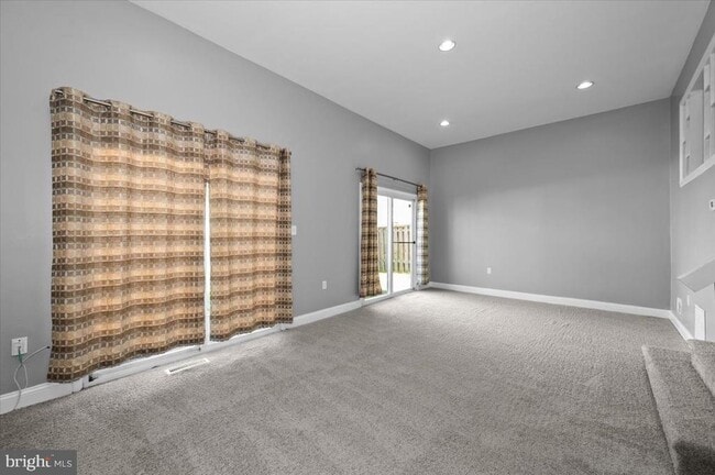 Building Photo - 6309 Arwen Ct