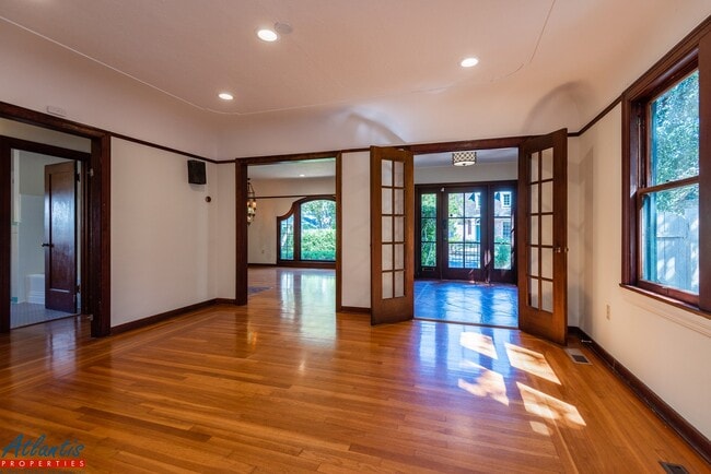 Building Photo - Charming Home | Spanish Architecture | Desirable Location