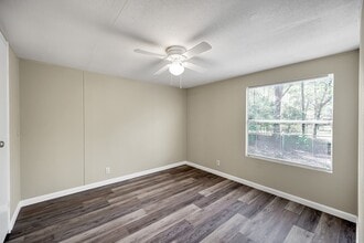 Building Photo - 13219 13th St