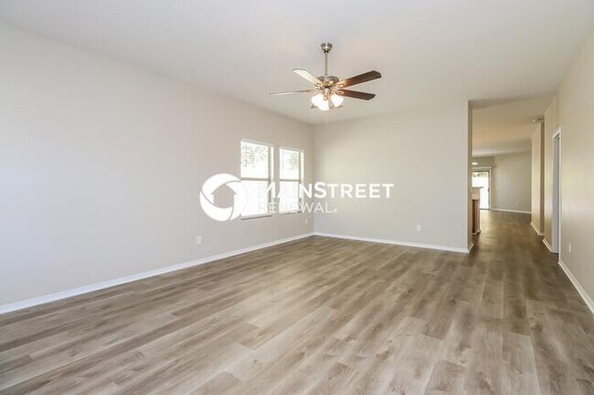 Foto del edificio - 4 Bedroom Pet-Friendly Home in MESA, AZ with Main Street Renewal