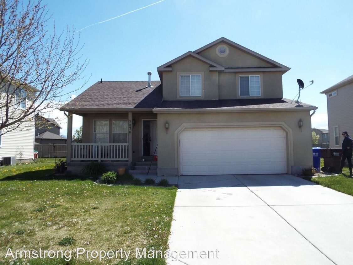 Foto principal - 7876 Cedar Crest Rd