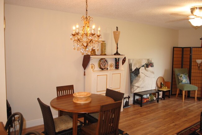 Foto del edificio - 6531 SE Federal Highway R-104 Stuart FL 34997