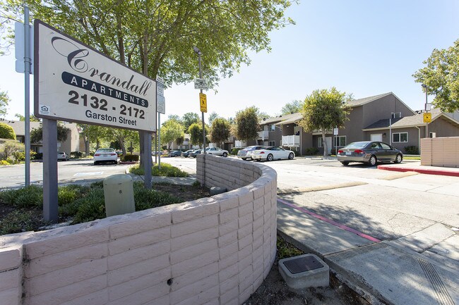 Foto del edificio - Crandall Apartments