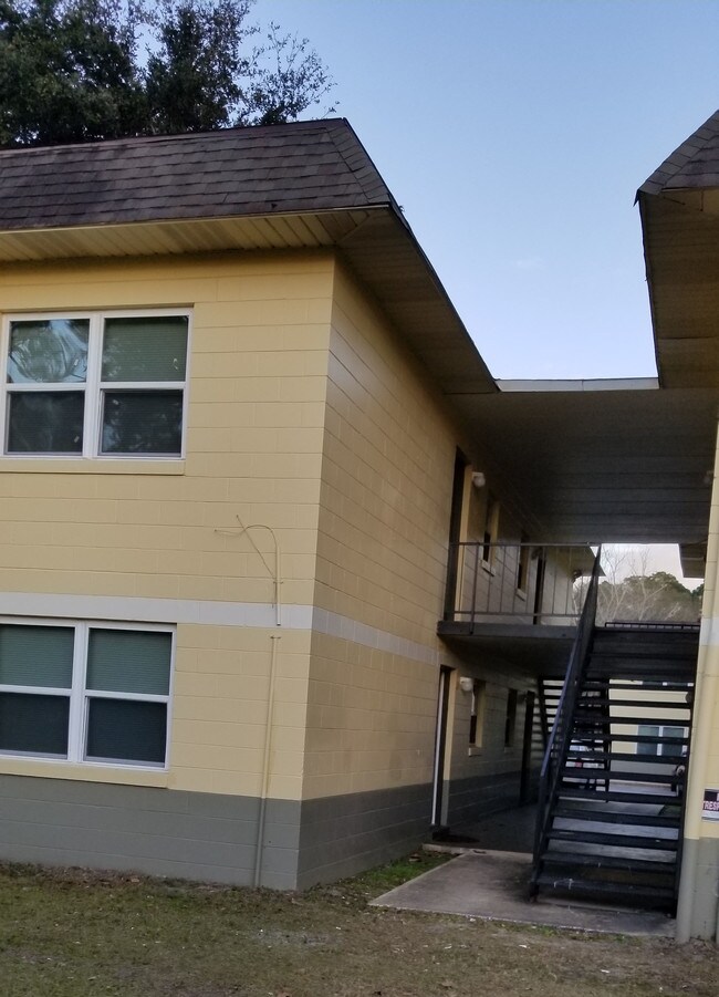 Building Photo - 3814 Almeda St