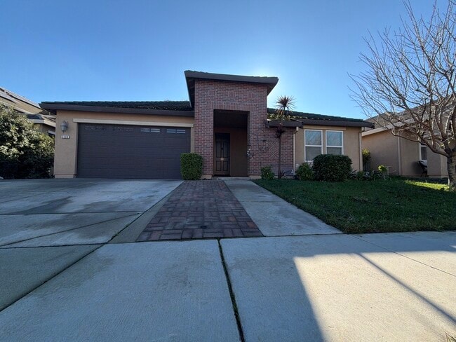 Building Photo - 2366 Delgado Pl