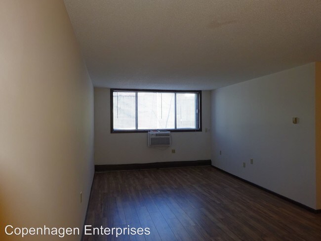 Foto del edificio - 629 E 15th St