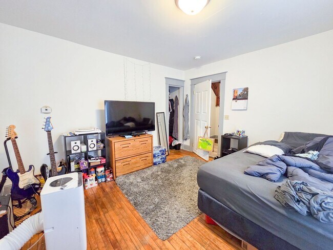 Foto del edificio - 1113 Drake St