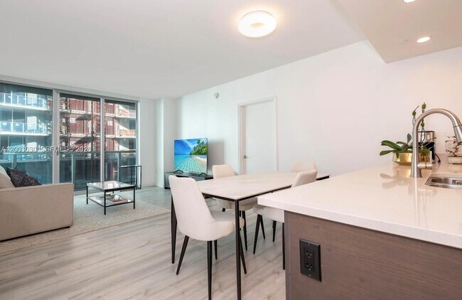 Foto del edificio - 55 SE 6th St